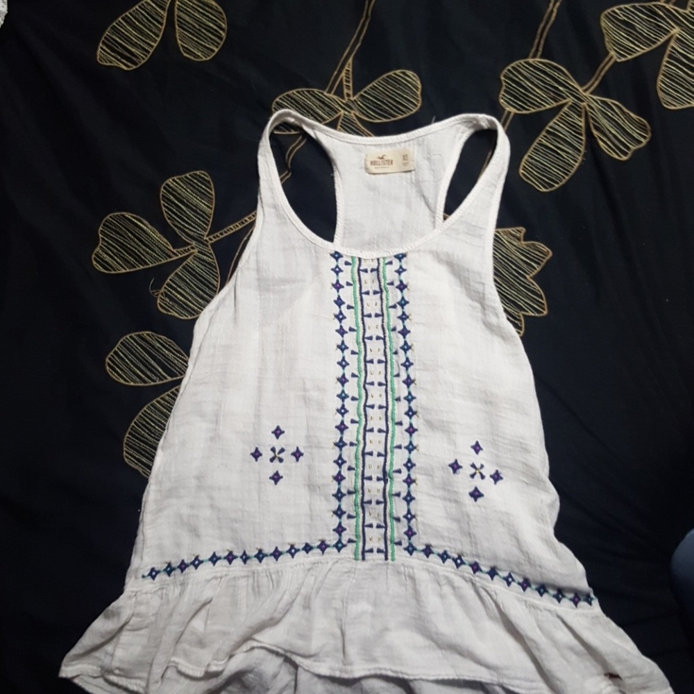 Hollister shirt